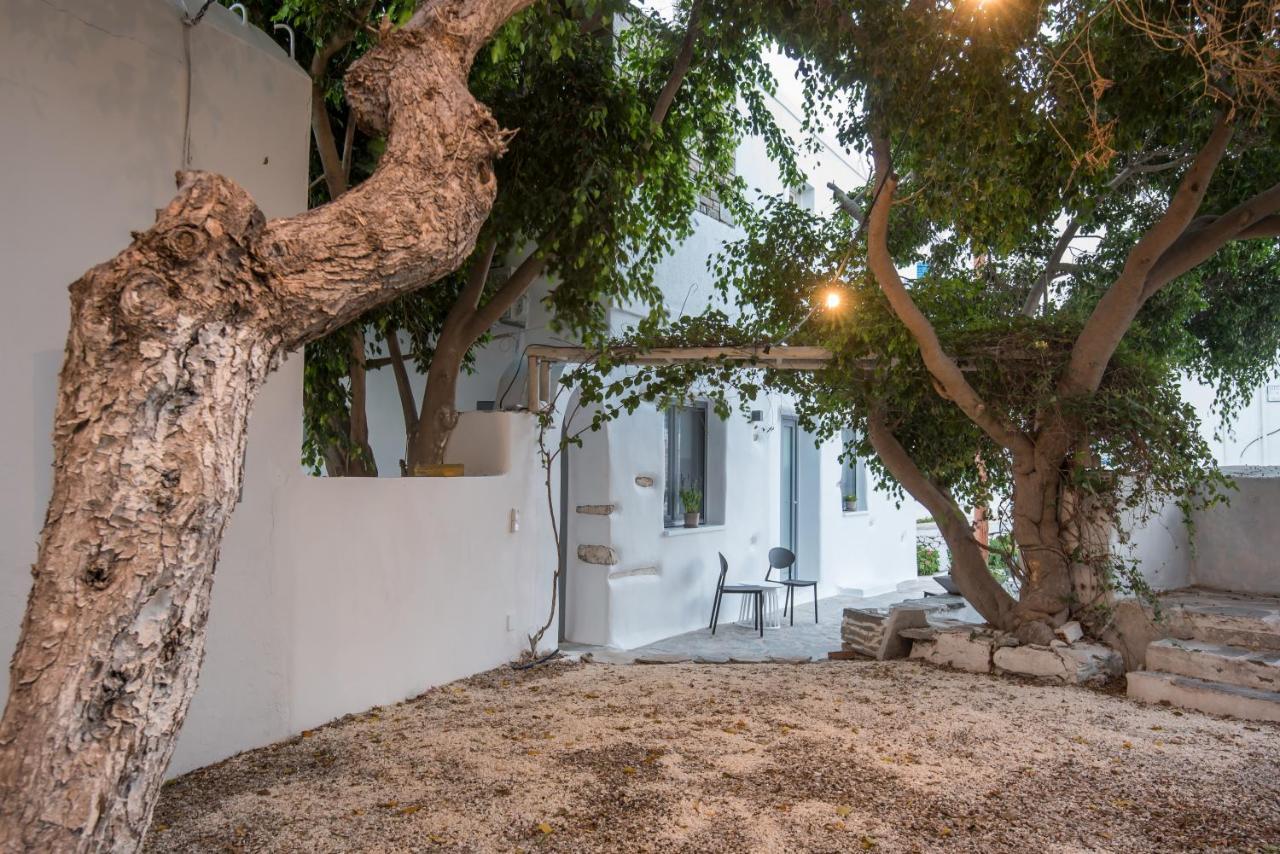 Riviere Paros * Naousa (Paros)